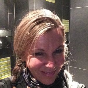 Meet your Posher, Miriam